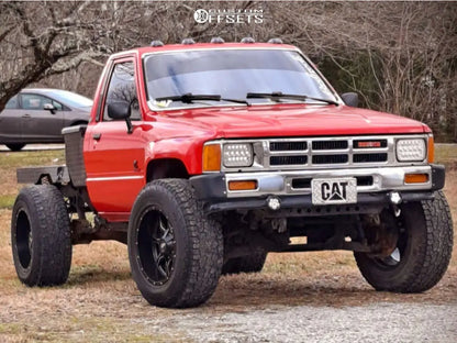 Toyota Pickup 1984 - 1988 Chrome Grille TO1200153