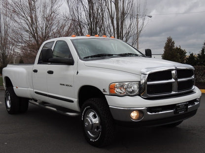 Dodge Ram Chrome grille