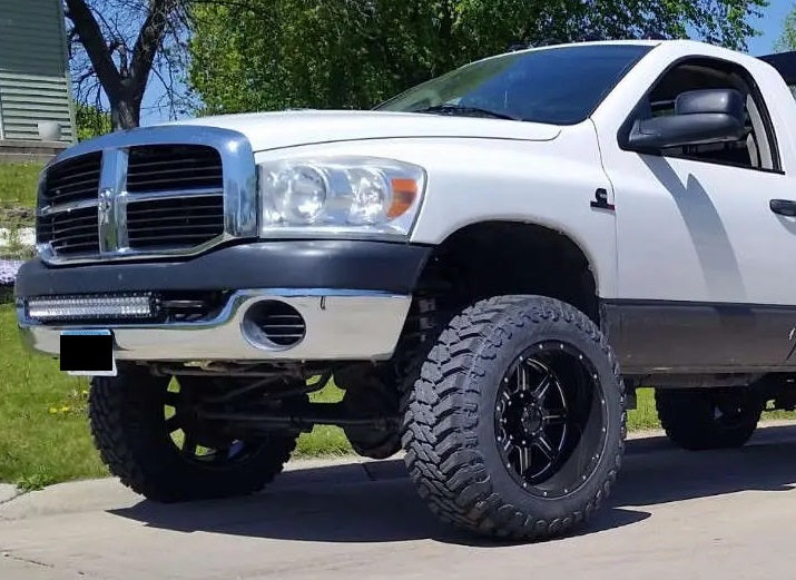 Dodge RAM 2008 Bumper